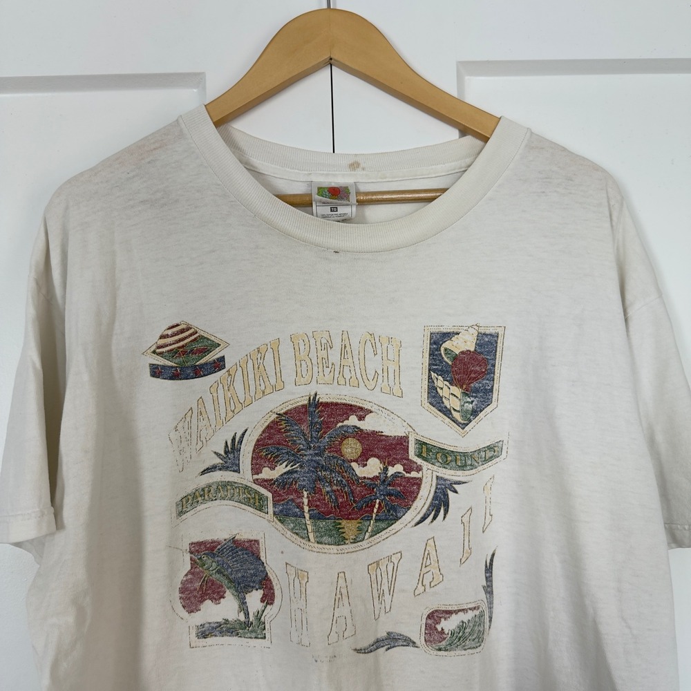 Mens Fruit of the Loom Waikiki Beach Hawaii Graphic T-Shirt XL White Vintage